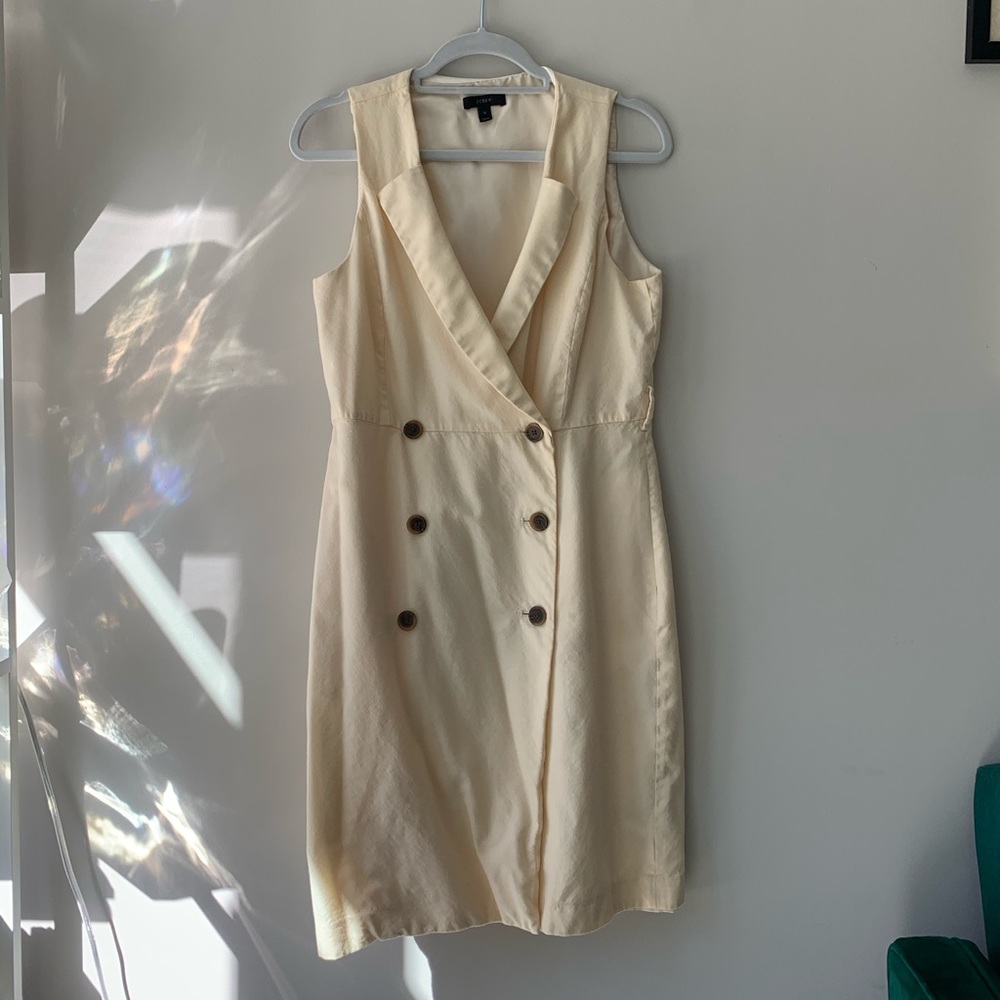 Ivory J Crew Size 10 Long Button up Vest